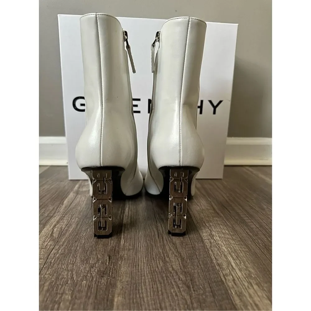GIVENCHY White G Cube Ankle Boots $1250 - Picture 8 of 12